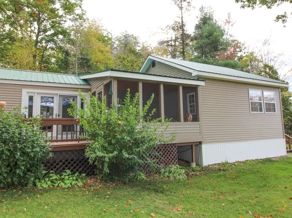 516 Flat Road, Bethel, ME 04217