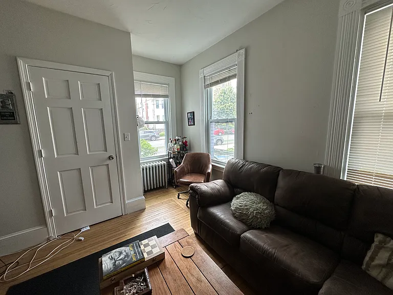 51 College Ave #1 — Photo 8