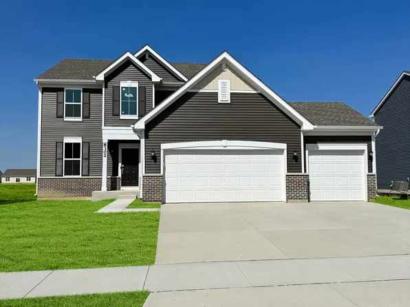 8302 Middleton Dr, Lowell, IN 46356