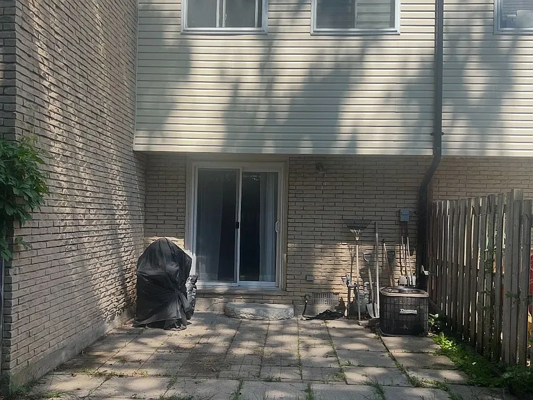 211 Veronica Dr #19 — Photo 21
