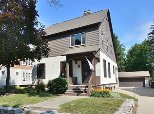 6922 W Wells St #22A, Milwaukee, WI 53213