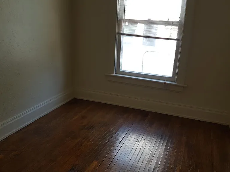 Bedroom 3 hdwd floors
