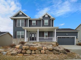 618 Tawny Elm Pkwy, Verona, WI 53593
