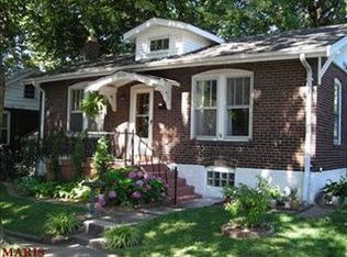 2139 Richert Pl, Saint Louis, MO 63143