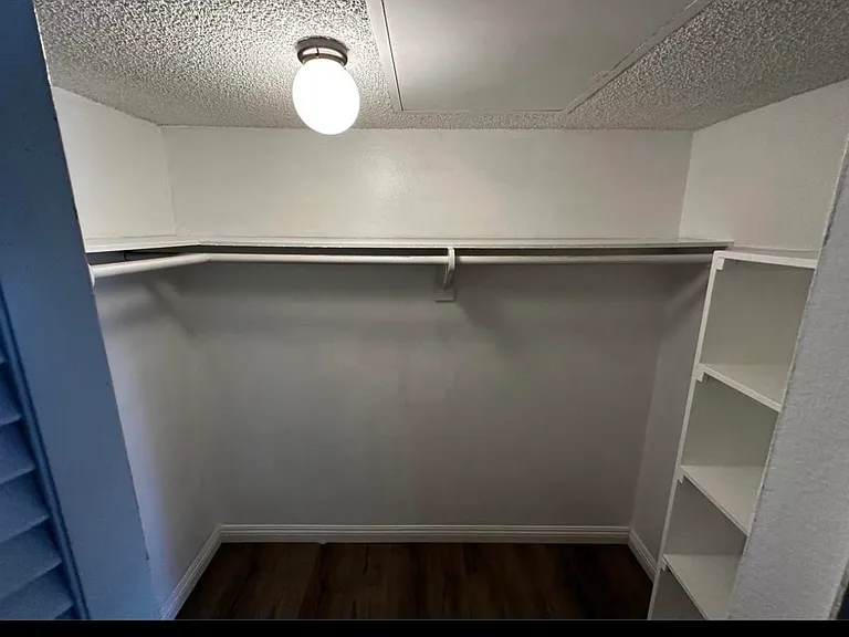 2900 Madison Ave #B36 — Photo 14