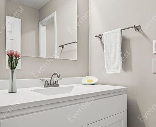 4th image of 126 Walton Ferry Rd APT D4