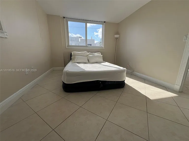 345 Ocean Dr #305 — Photo 10