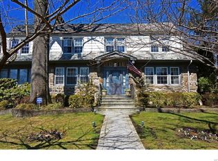 78 Trenor Dr #1, New Rochelle, NY 10804