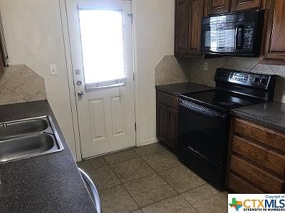 3rd image of 611A Olaf Dr