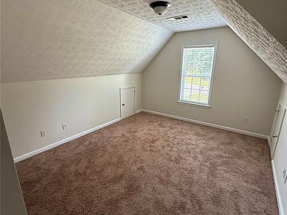 5th image of 1105 Huntcrest Rdg