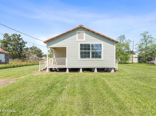 1006 David Rd, Saint Martinville, LA 70582