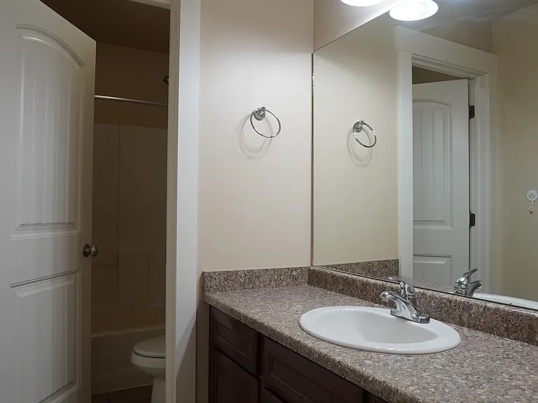 870 W Steeple Chase Dr — Photo 17