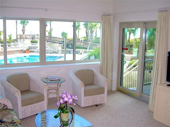 2nd image of 21 Ocean Ln APT 431