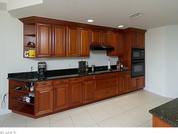 5th image of 6081 Silver King Blvd Unit 303
