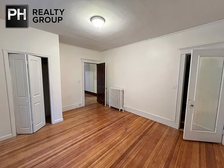 44 Capitol St — Photo 20