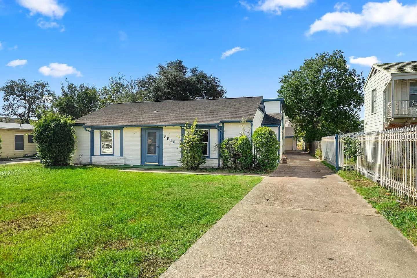 9 bed, 9.0 bath, 5548 sqft, $7,000 — Photo 1