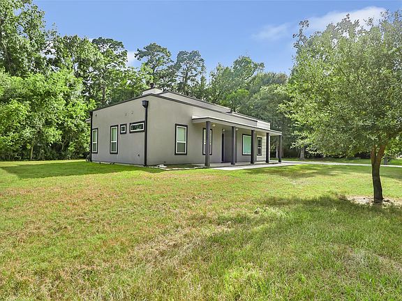 3rd image of 538 Magnolia Point Dr