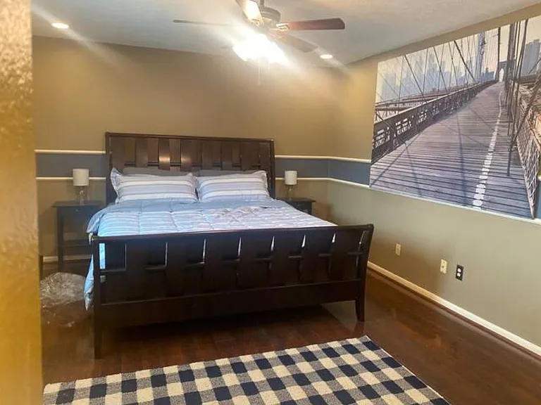 Upstairs Bedroom 1