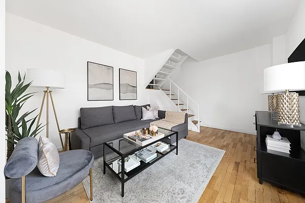 Sold by Compass | media 1