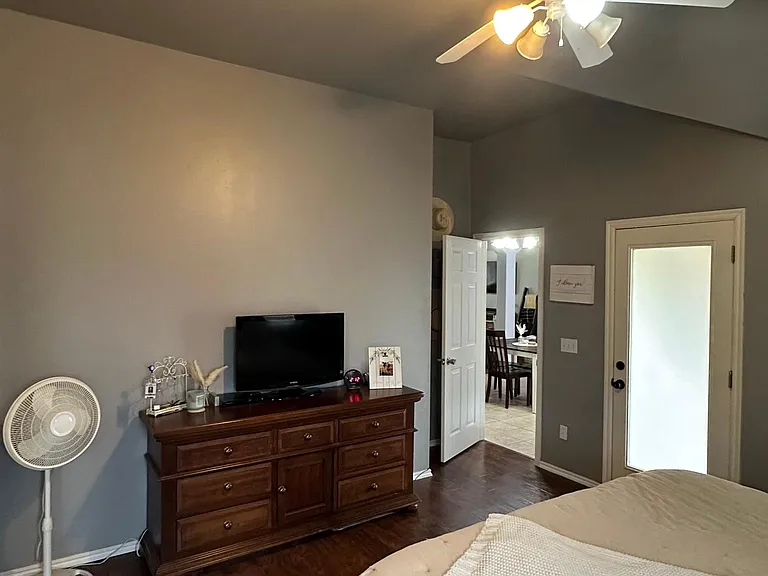 809 N Euclid Ave — Photo 9