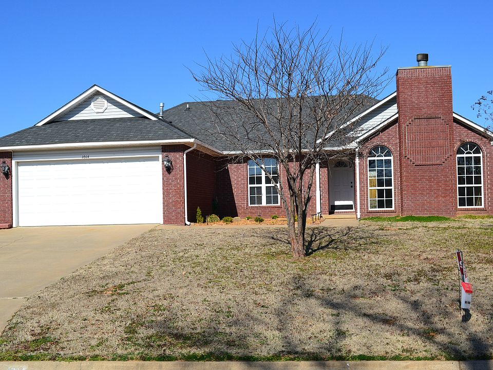 1st image of 1014 Sandstone Dr