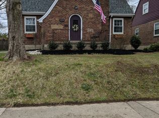 3868 Settle Rd, Cincinnati, OH 45227