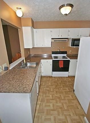 4th image of 30 Dessie Hts