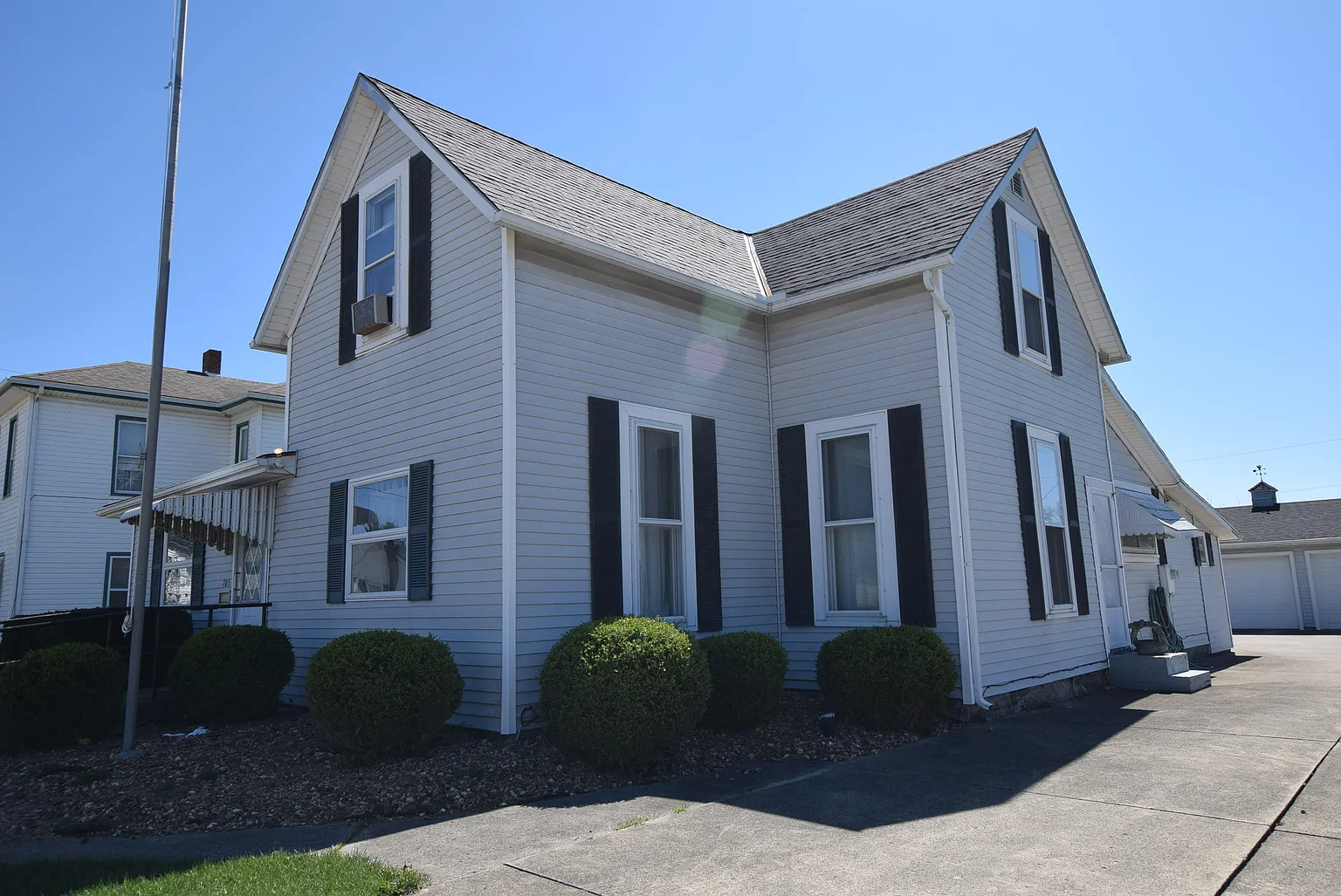 705 W Sandusky Ave photo 1