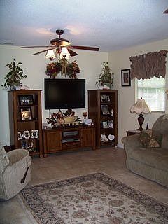 2nd image of 279 Oscar Hill Rd