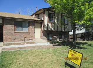 1633 S Memphis St, Aurora, CO 80017