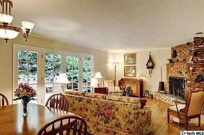 3rd image of 3944 El Lado Dr
