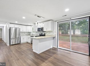 1437 Cedarhurst Rd, Shady Side, MD 20764