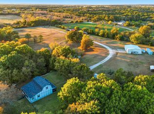 1872 Jewel Ln, Whitesboro, TX 76273