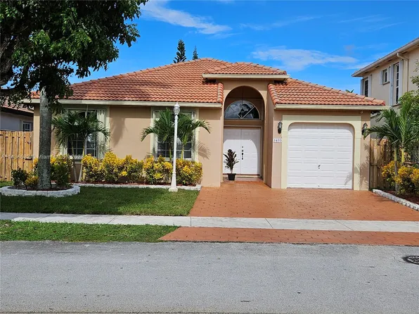 3433 SW 152nd Pl, Miami, FL 33185