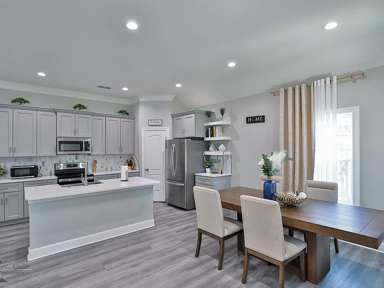 5433 Fallbrook Dr — Photo 8