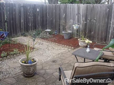 Privacy Fenced Patio