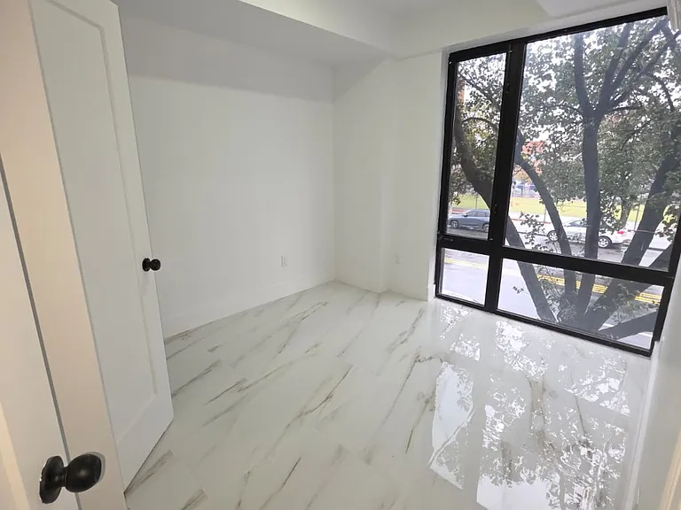 14618 Liberty Ave #2 — Photo 2