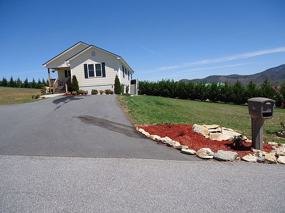 2nd image of 222 Wild Rose Dr