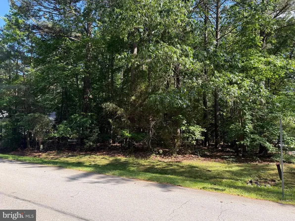 11822 Wollaston Cir, Issue, MD 20645