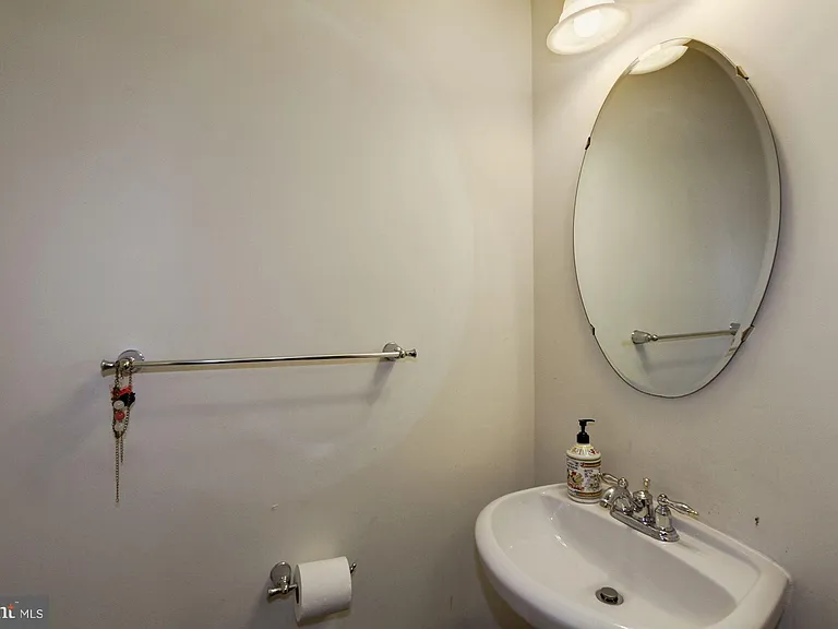 7055 Oak Grove Way #119 — Photo 8