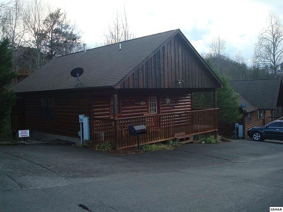 1st image of 1520 Bears Den Way
