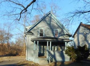 1033 Lawndale Ave, South Bend, IN 46628