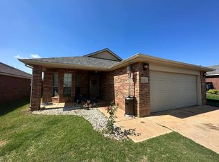6921 95th St, Lubbock, TX 79424