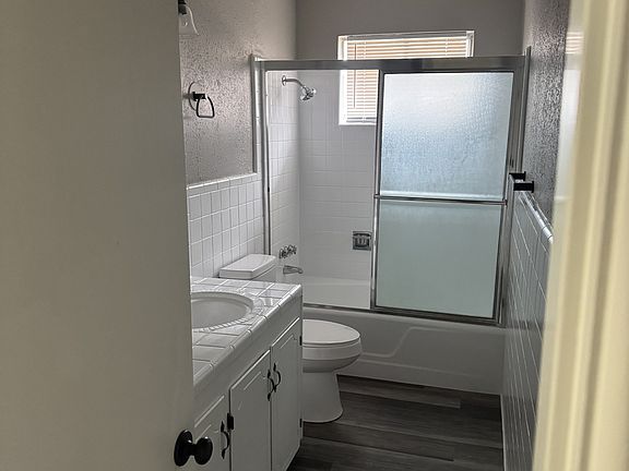 5th image of 109 Wildwood Dr