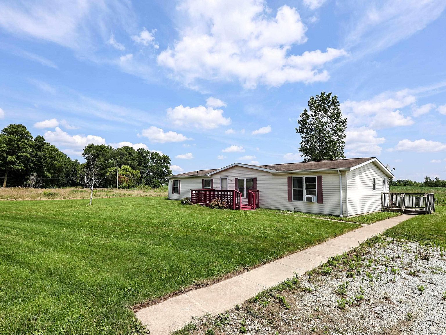 1952 Us Highway 6, Corunna, IN 46730 Zillow