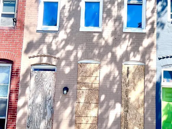 1104 Clendenin St, Baltimore, MD 21217