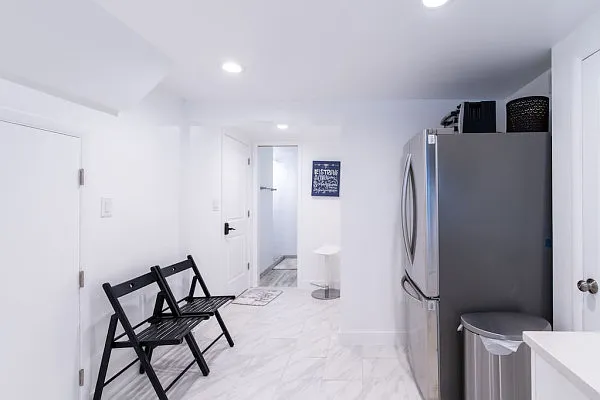 45 East 500 North, Apt A — Photo 3