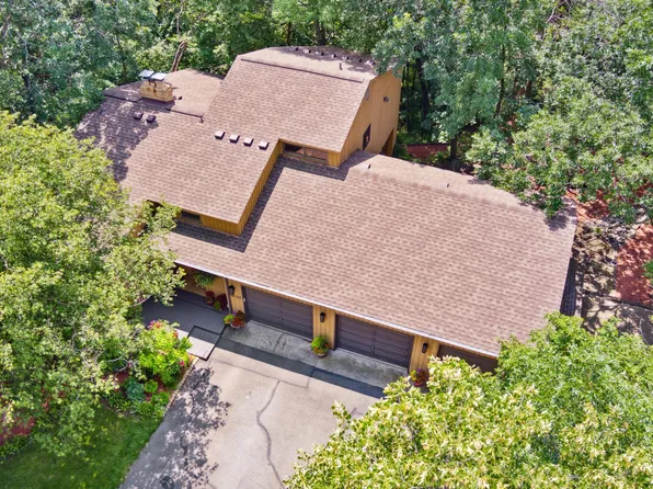 13782 Princeton Ct, Savage, MN 55378