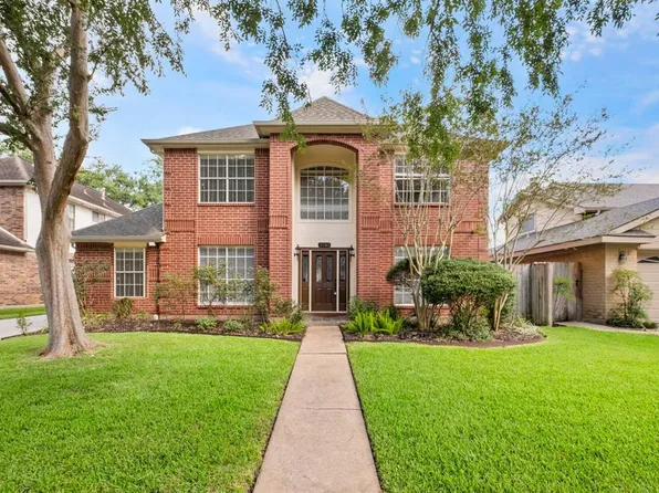3322 Sturbridge Lane, Sugar Land, TX 77479