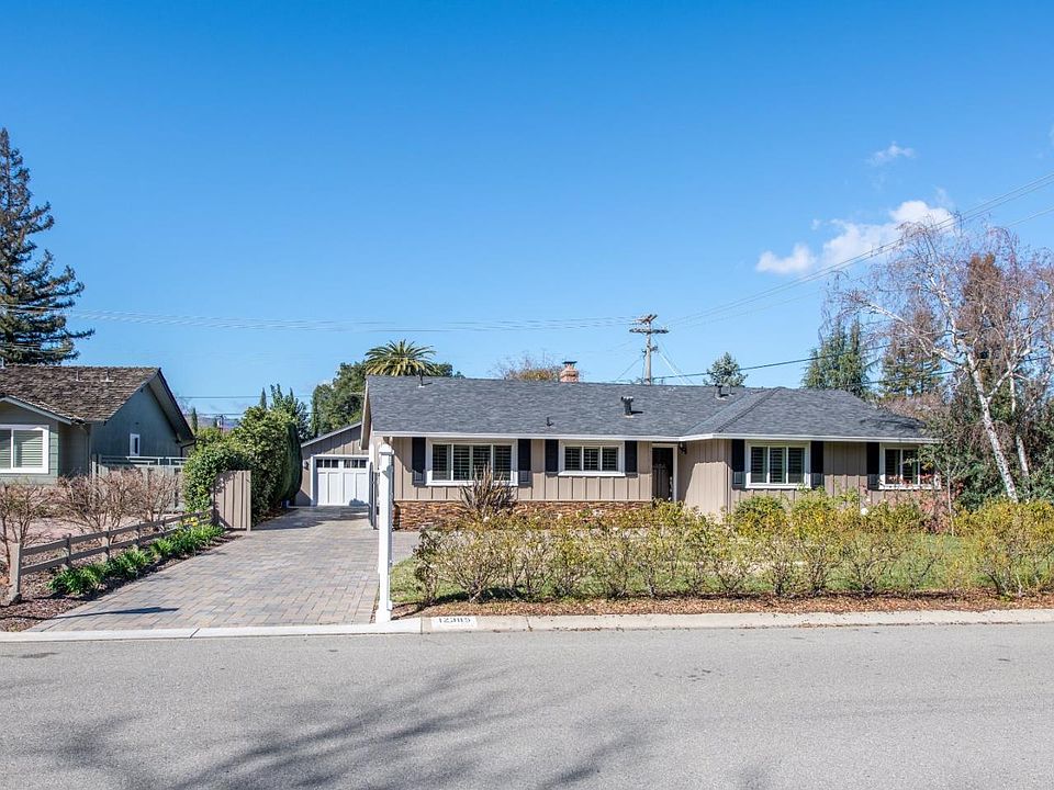 1st image of 12385 Brookglen Dr